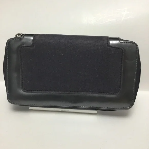 Guerlain Wallet - Picture 3 of 16